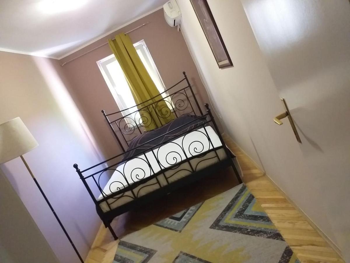 Apartment City Center ノヴィ・サド エクステリア 写真